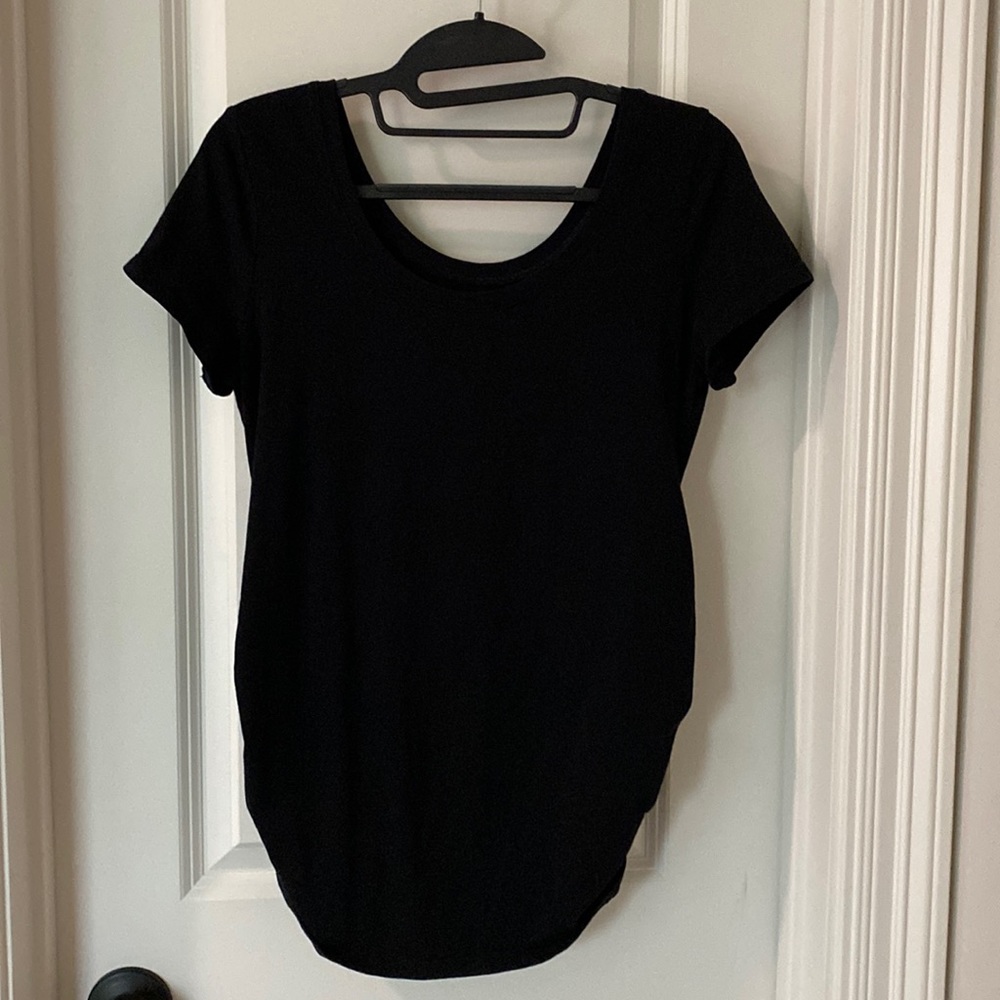 Medium Black Old Navy Maternity Top